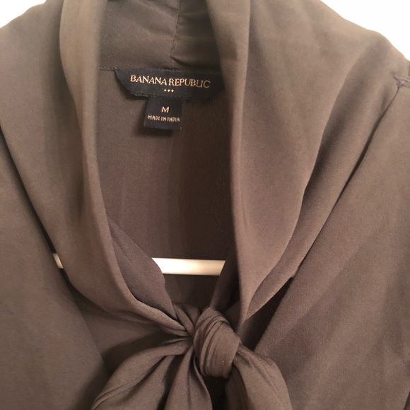 Banana Republic Blouse - Picture 3 of 3